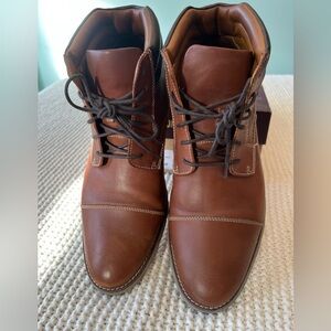 Good Used Condition Johnston & Murphy Holden Boots